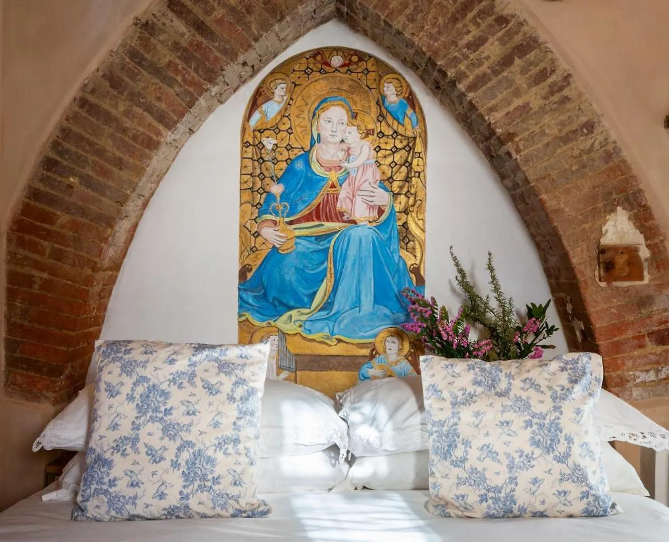 Casa Ezio Marchi Acomodação com café da manhã Bettolle 0*,